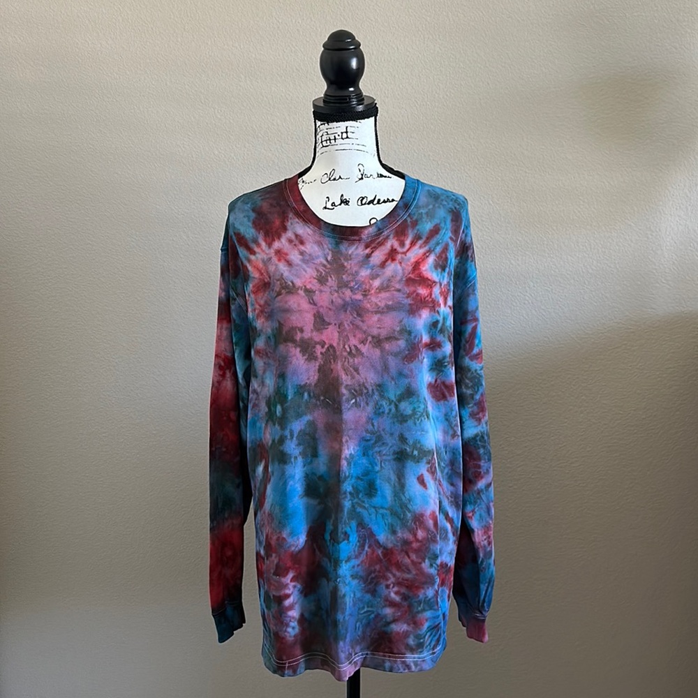 🌟Host Pick💫 NWOT Daydreamers Custom Tie-dye Oversized T-shirt-Small Business!!